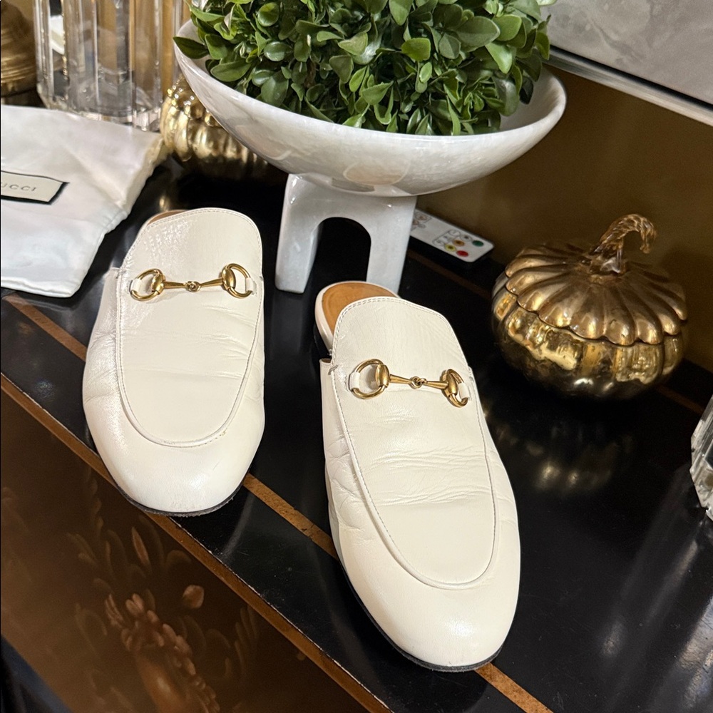 Gucci Princetown Leather Mule - Picture 3 of 8